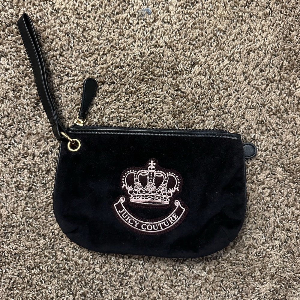 Juicy Couture wristlet